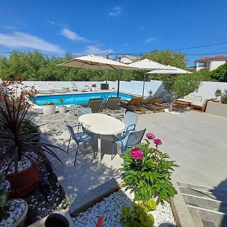 Casa Surya - Apartments With Sea View And Swimming Pool Barbat na Rabu Exteriör bild