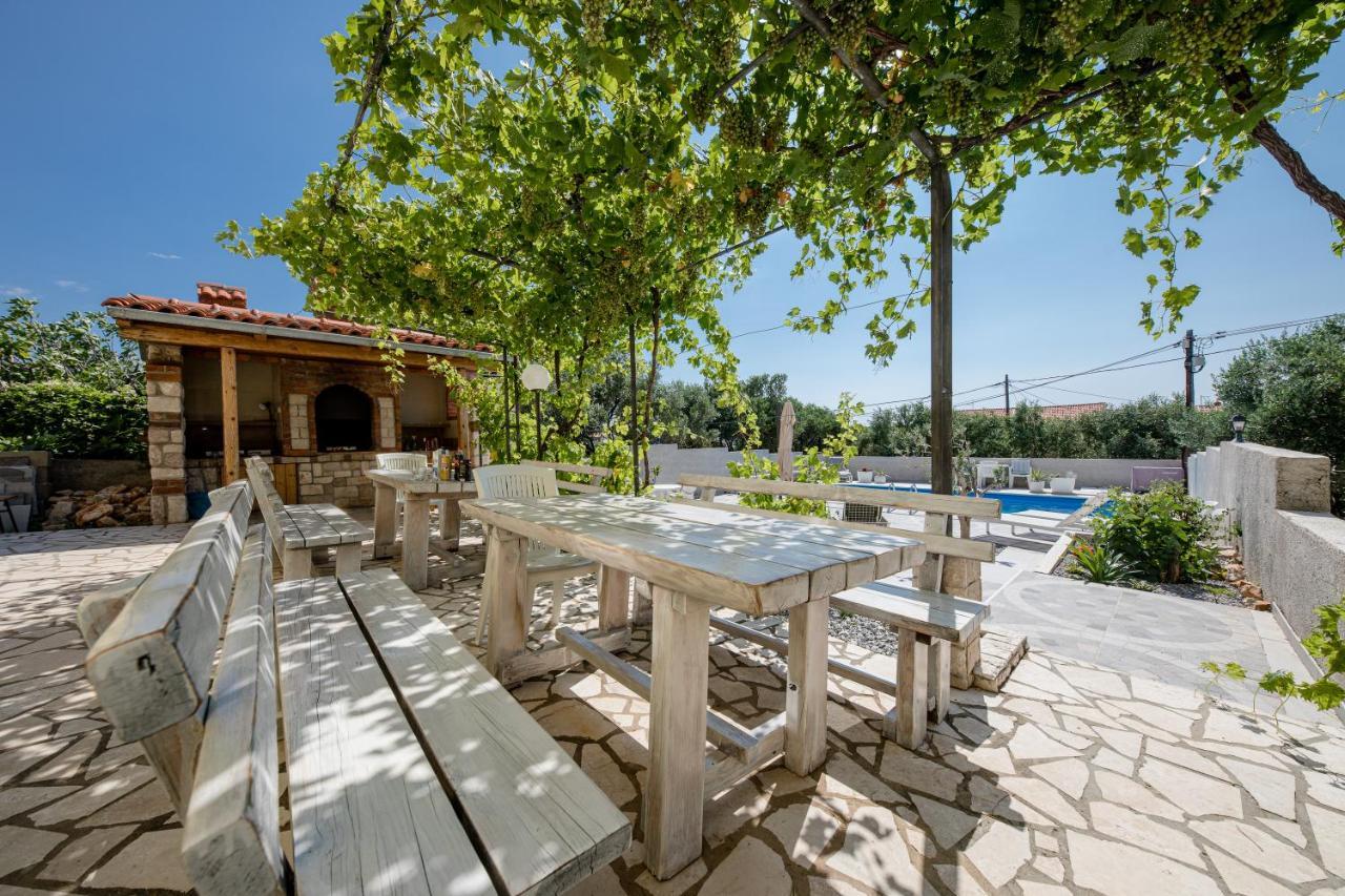 Casa Surya - Apartments With Sea View And Swimming Pool Barbat na Rabu Exteriör bild